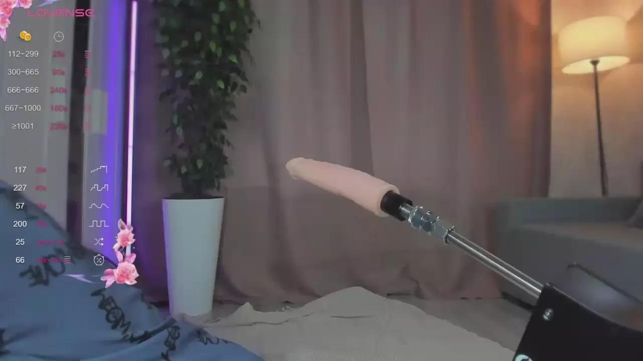 Juicy_Vikki on Cam4 