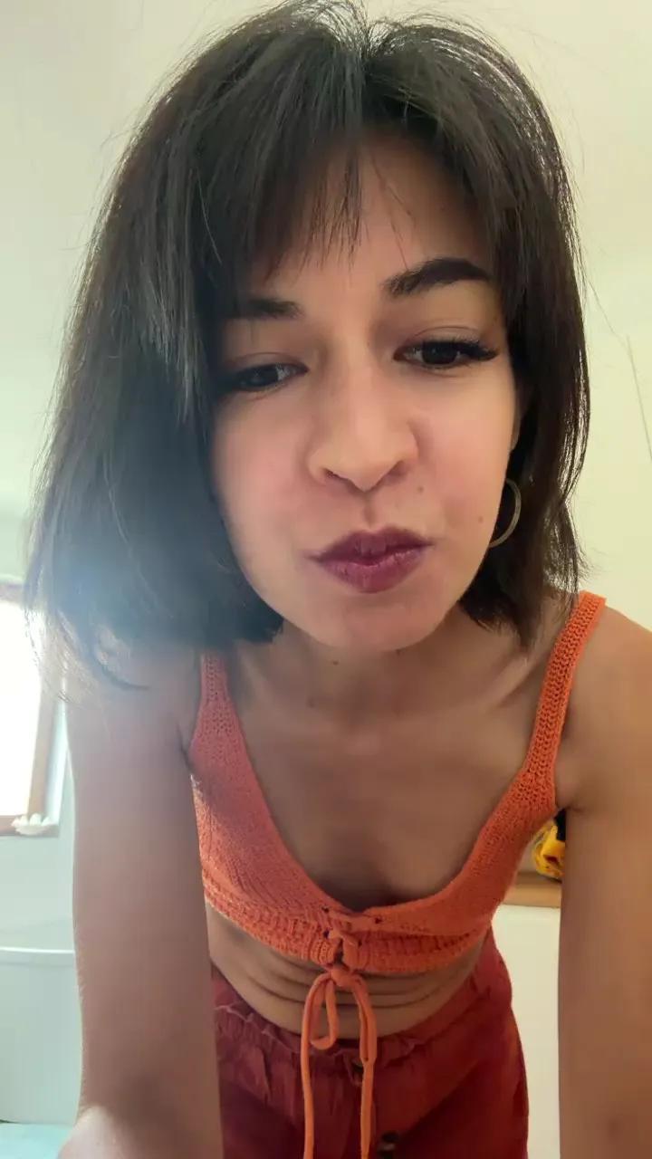 JuicyJasmine_ on Cam4