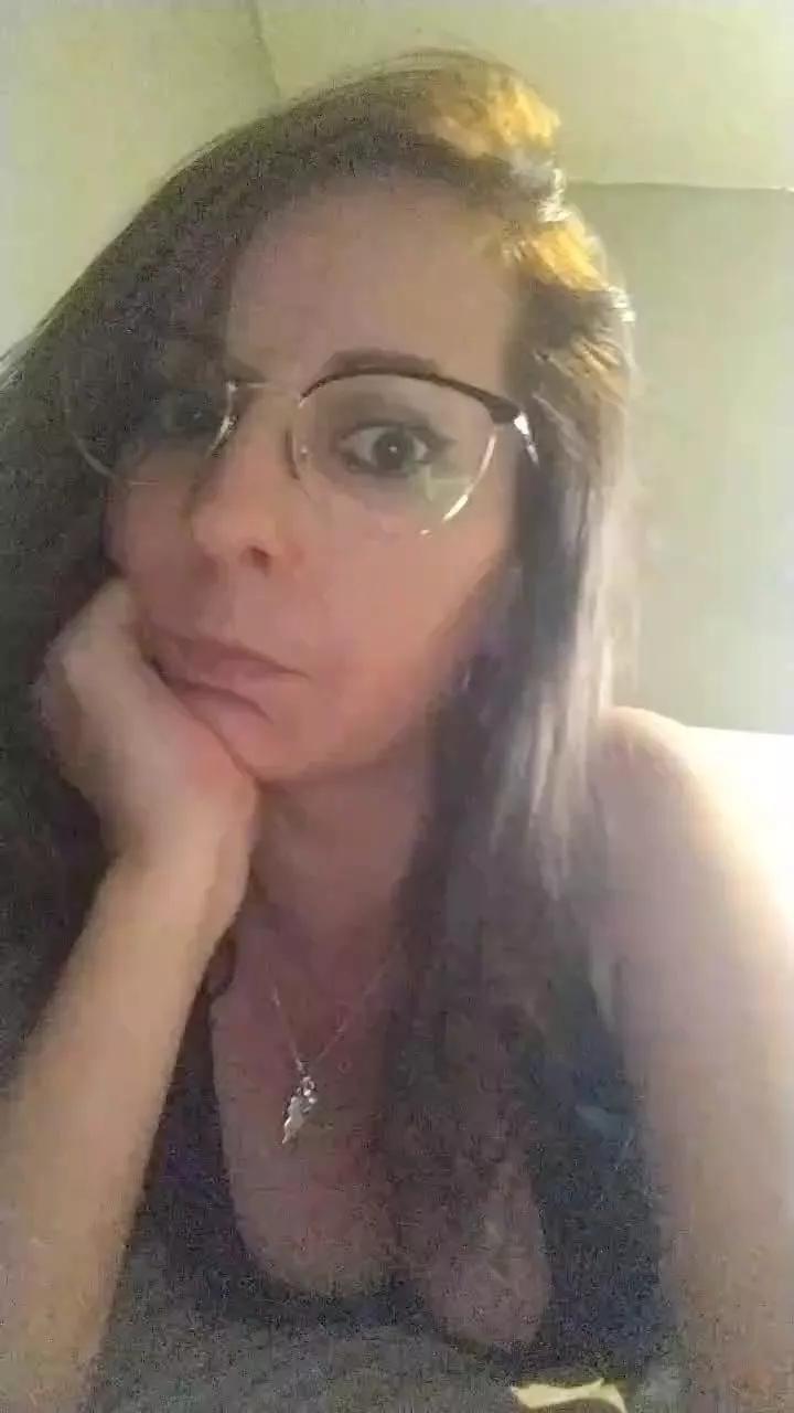 Juliannachaude on Cam4 