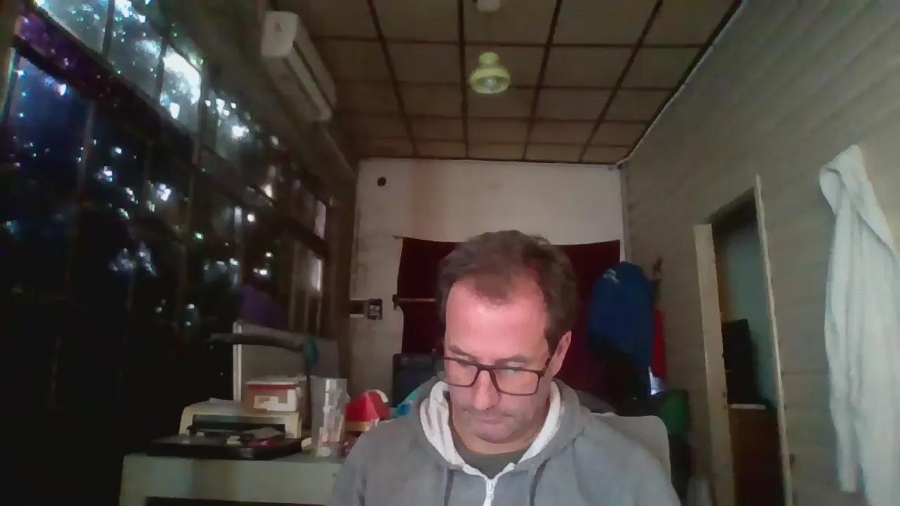 Kapyser2 on Cam4