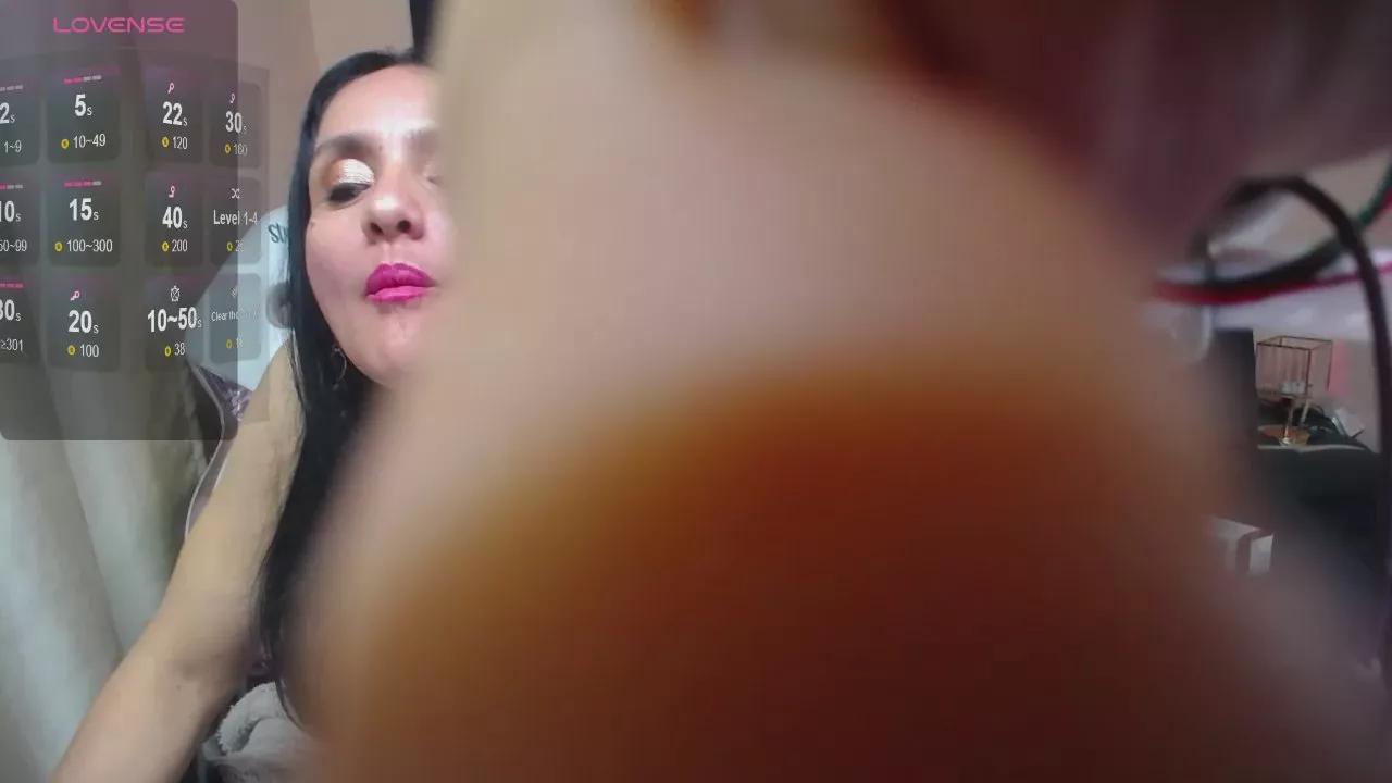 Freechat kataleya_29 on Cam4