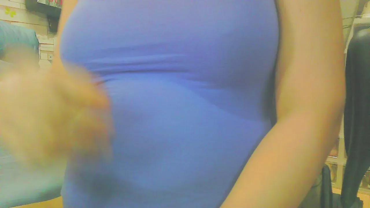 Keepmepreggo on Cam4 