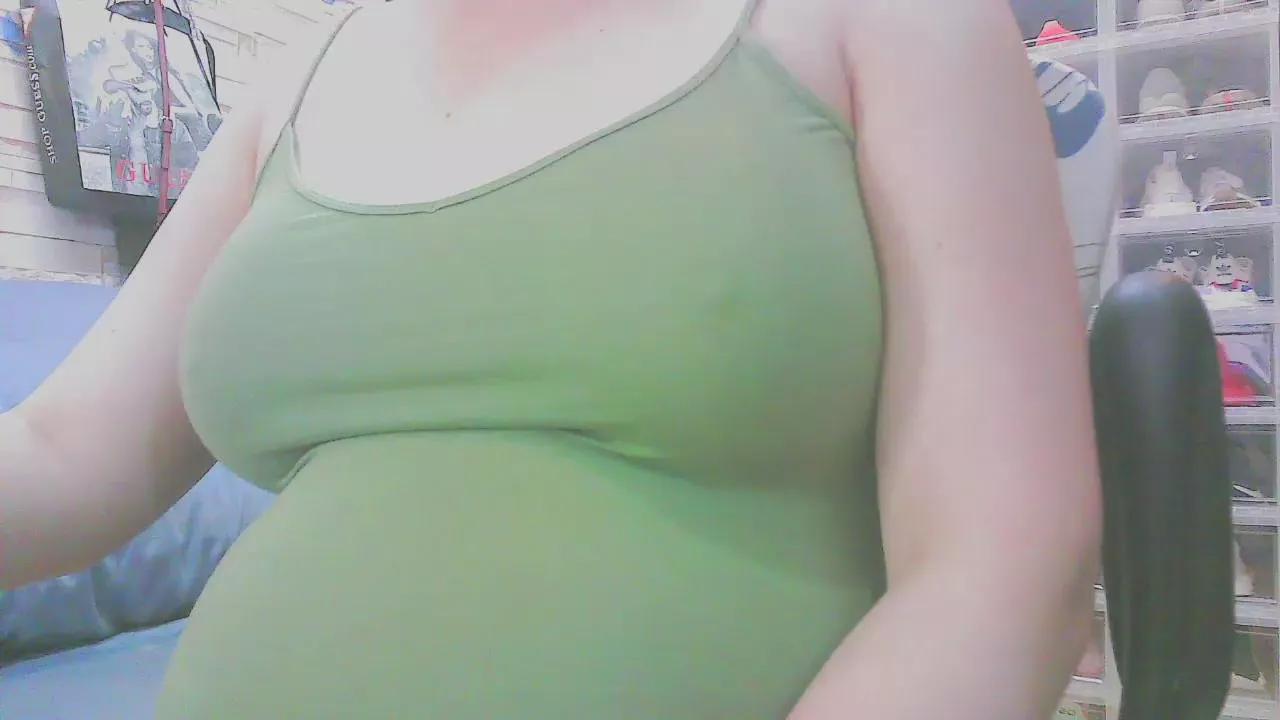 Keepmepreggo on Cam4 