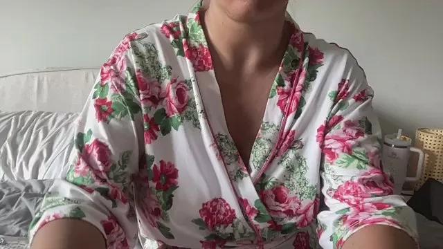 Kelseys_world on Cam4 