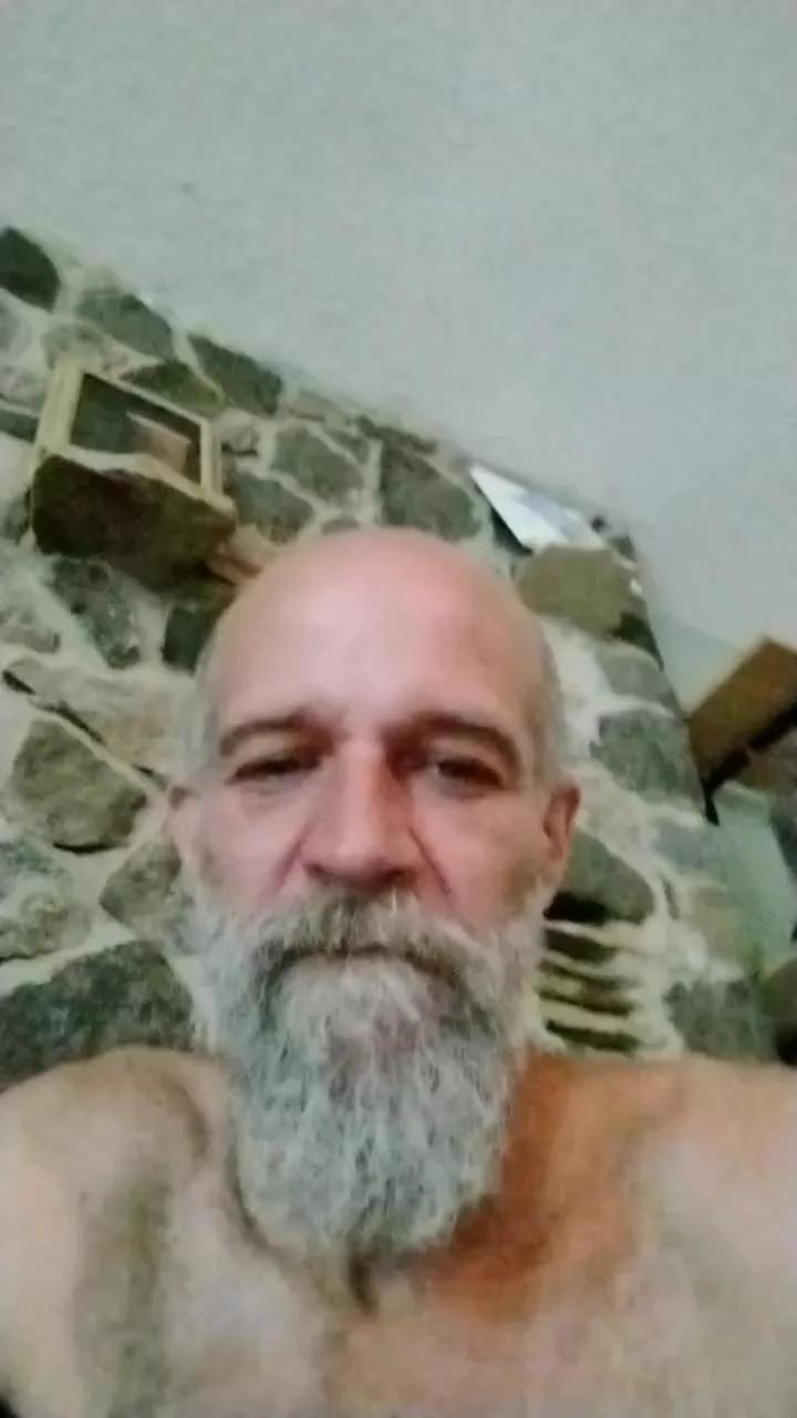 Kinky_canuck1 on Cam4 