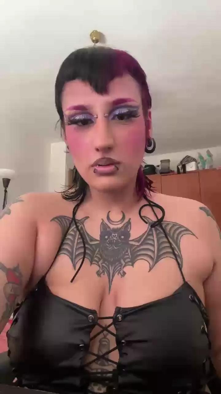Koketa666 on Cam4 