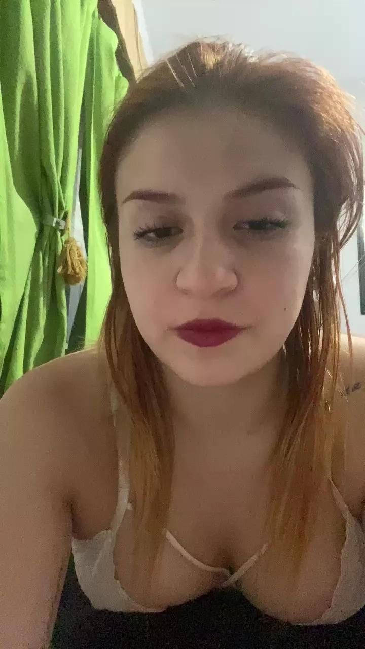 LadyAzul on Cam4 
