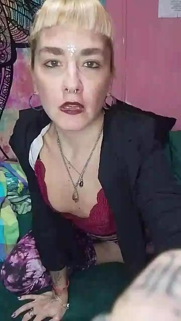 LaliLakshmi on Cam4 