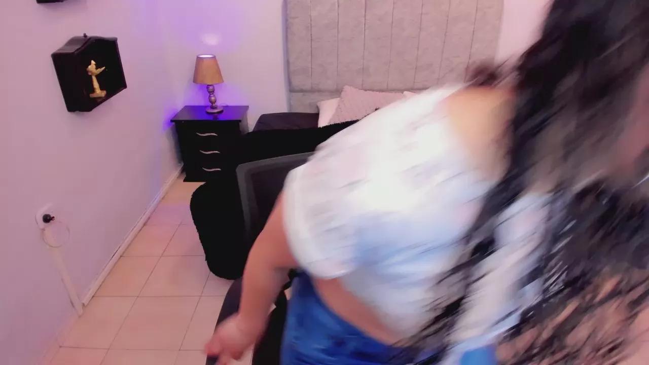 Lana_stone_ on Cam4 