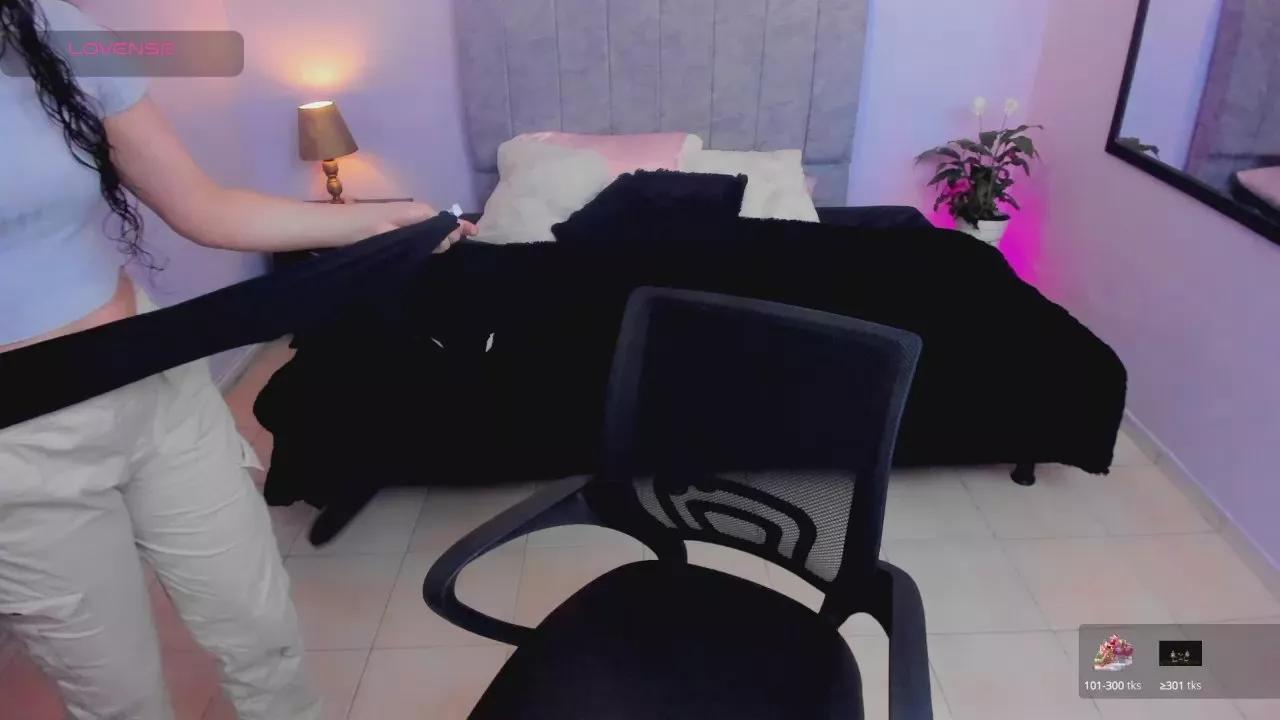Lana_stone_ on Cam4 