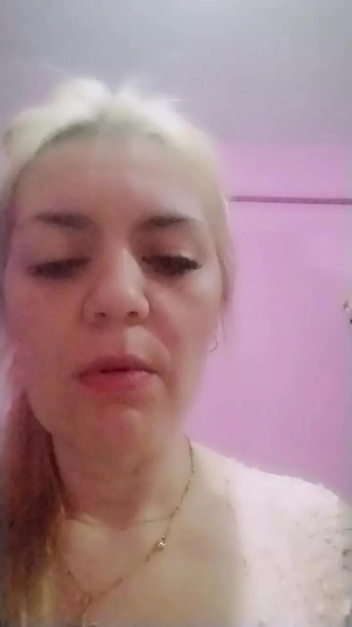 lapola_sexy on Cam4 