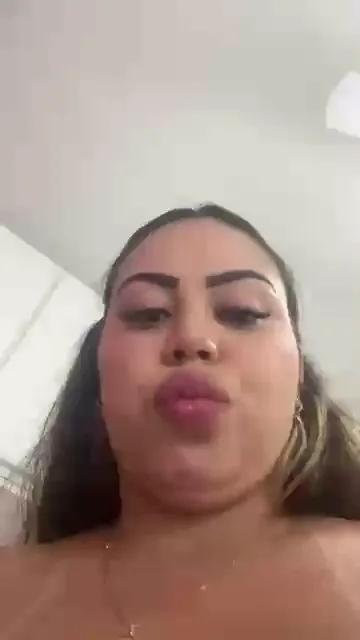 Laryy25