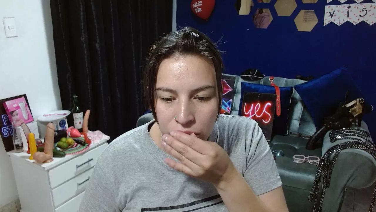 layanafuckass on Cam4 