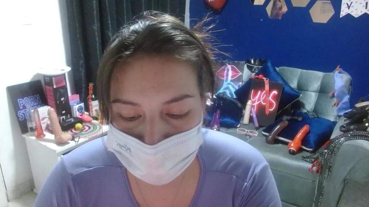 layanafuckass on Cam4 