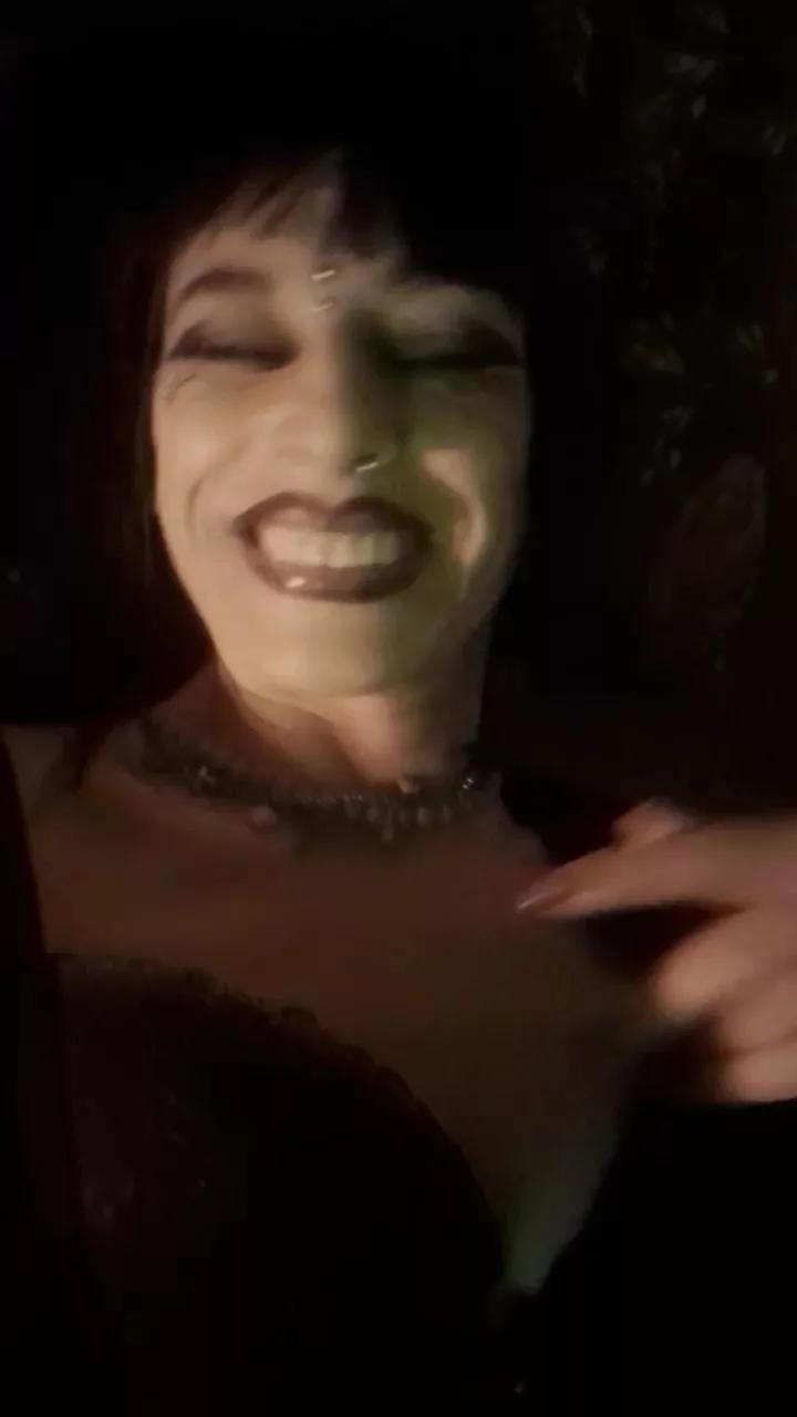 lellamonellahot on Cam4 