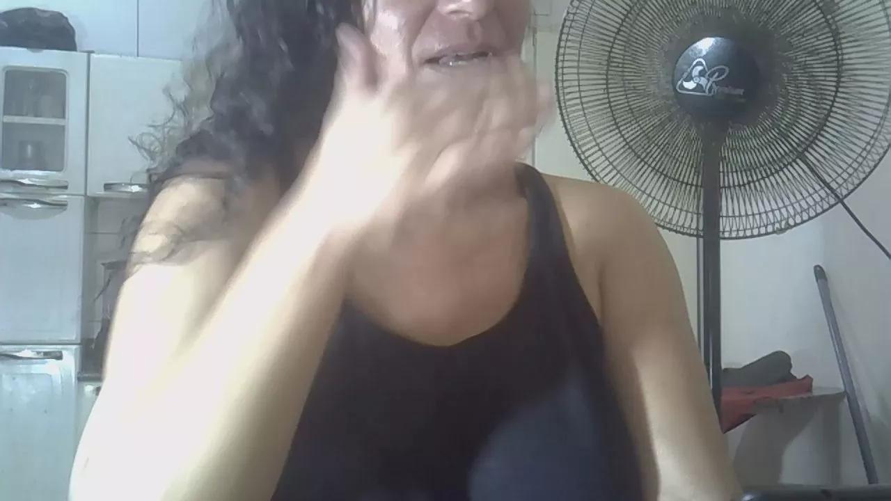 leticiaquer on Cam4 