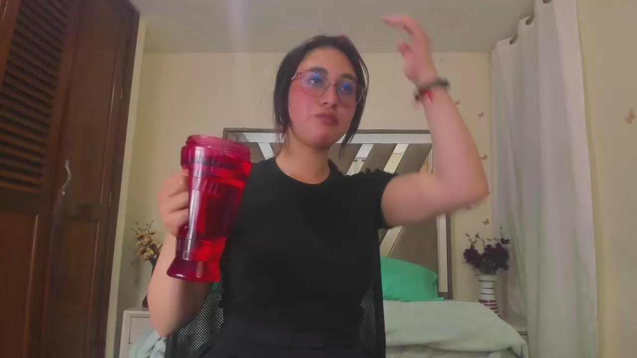 leyla_darly on Cam4 