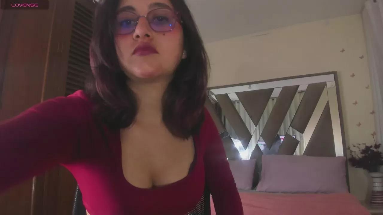 leyla_darly on Cam4 