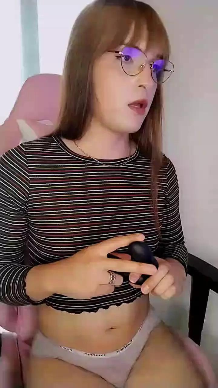 LilaMartinry on Cam4 