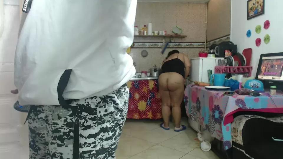 lili_latina on Cam4 