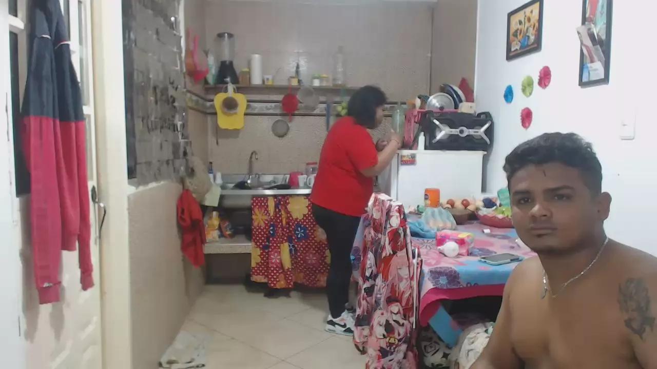 lili_latina on Cam4 