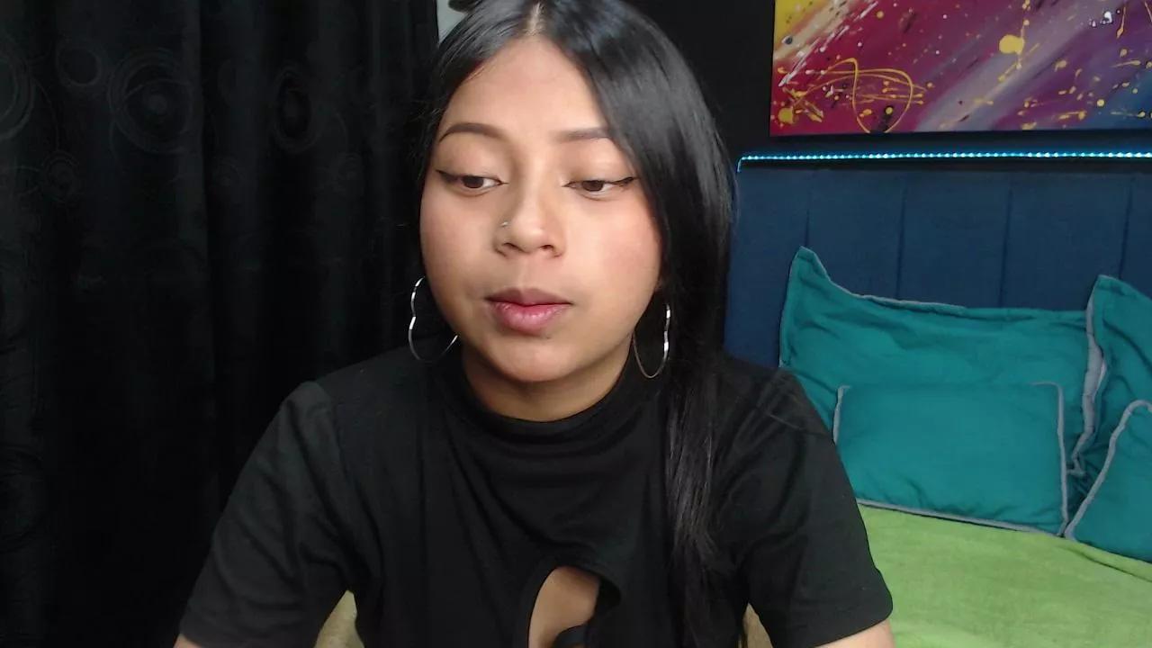lilycute__ on Cam4 