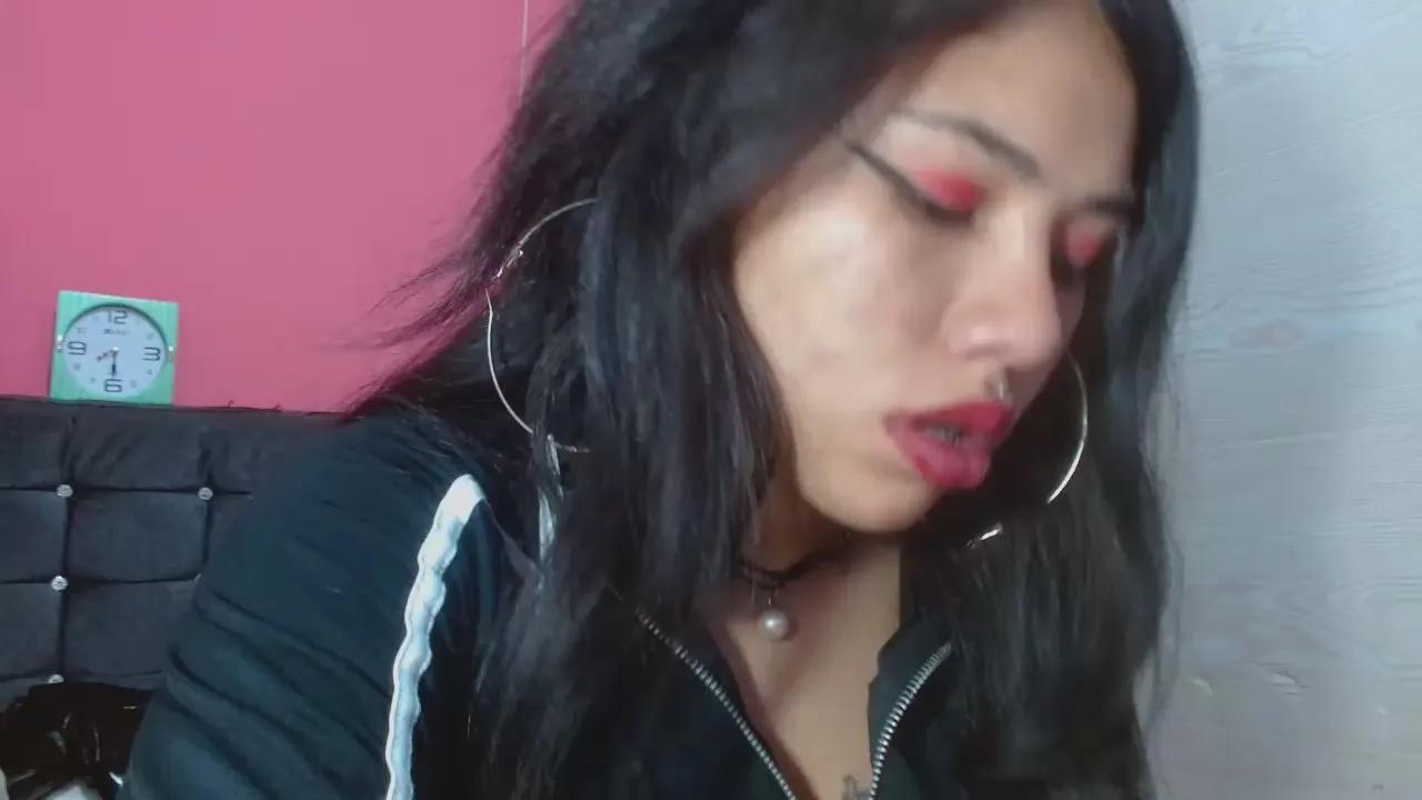 lilyjamesx01 on Cam4 