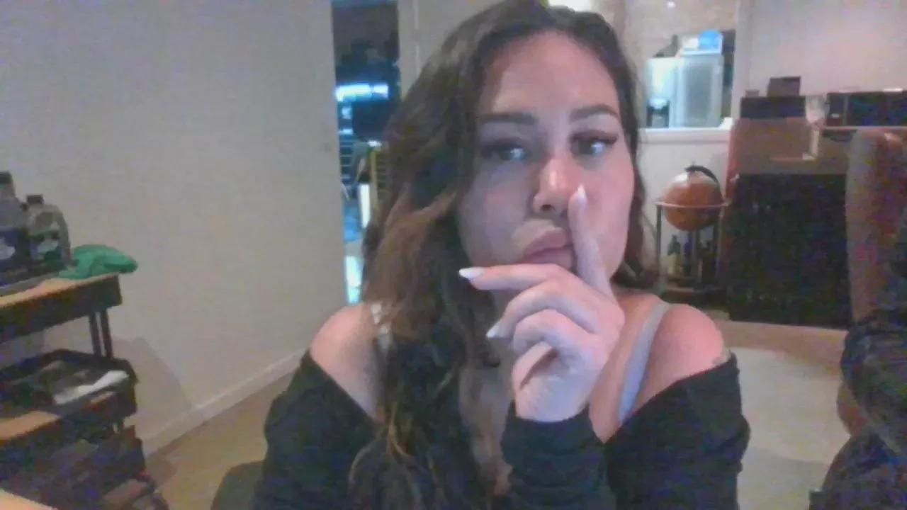 Loesjexpoes on Cam4 