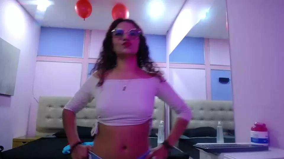 Lola_Vecassalt on Cam4 