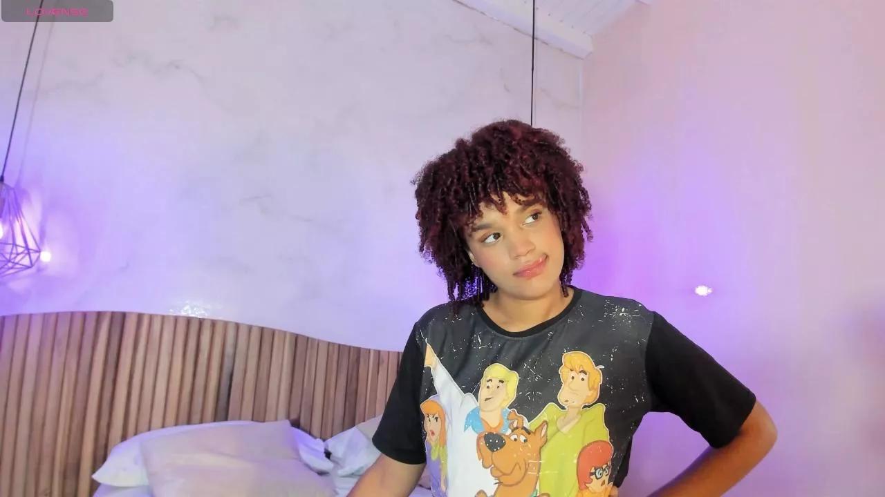 LolaDupont on Cam4 