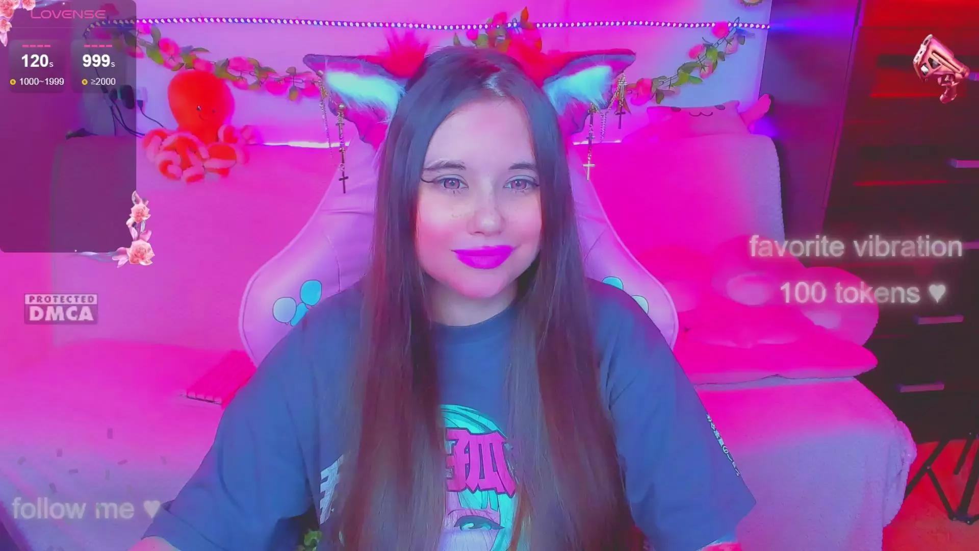 lolisuccub on Cam4 