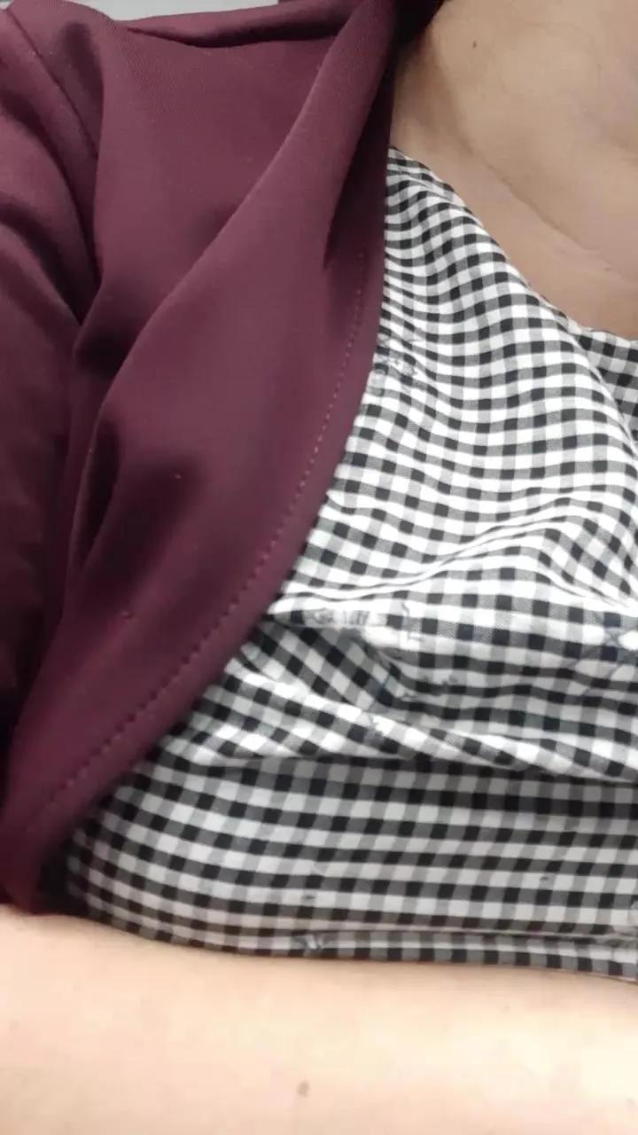 Lovelynhing88 on Cam4