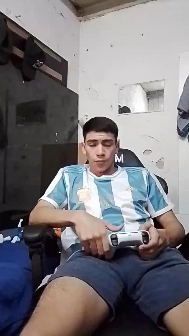 lucho_preme on Cam4 