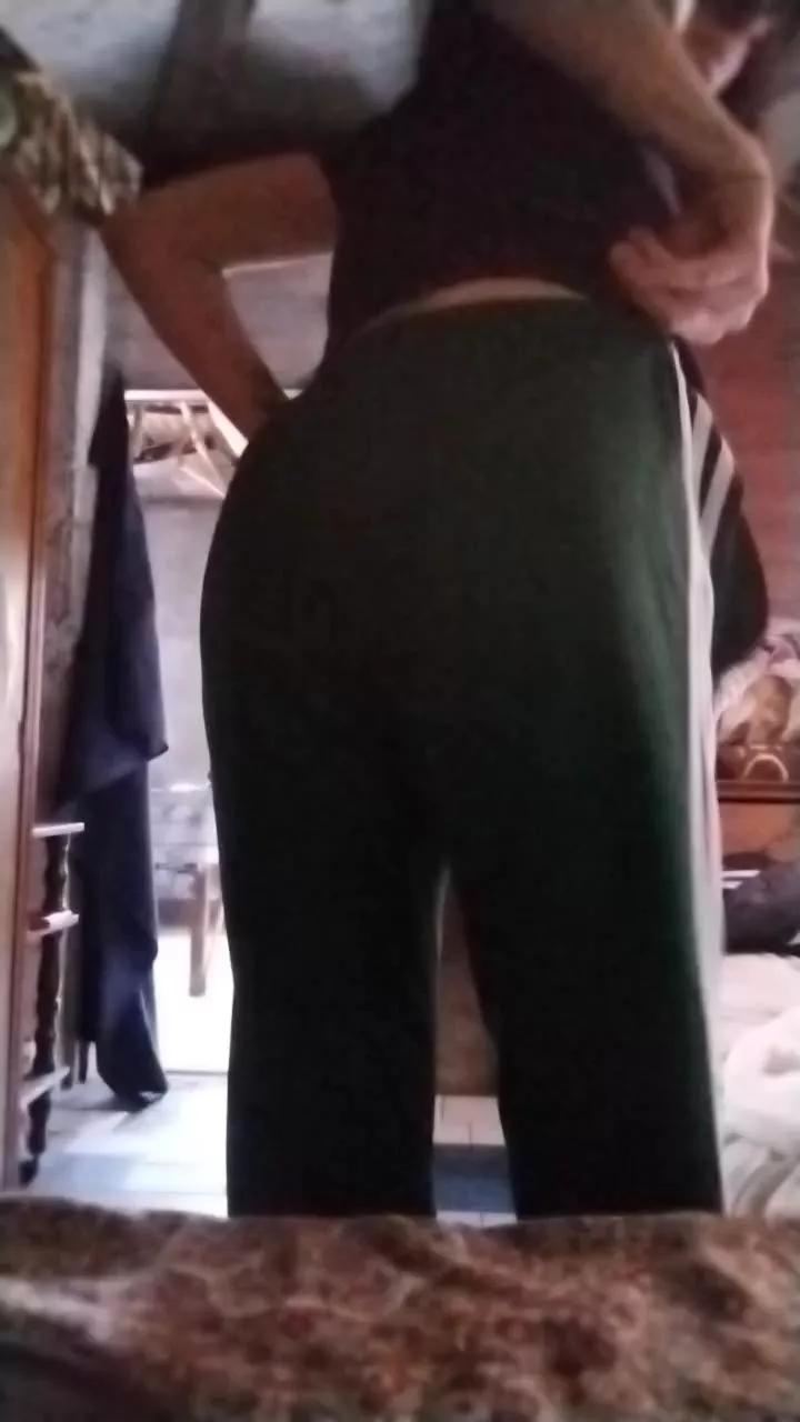 lulihot6 on Cam4 