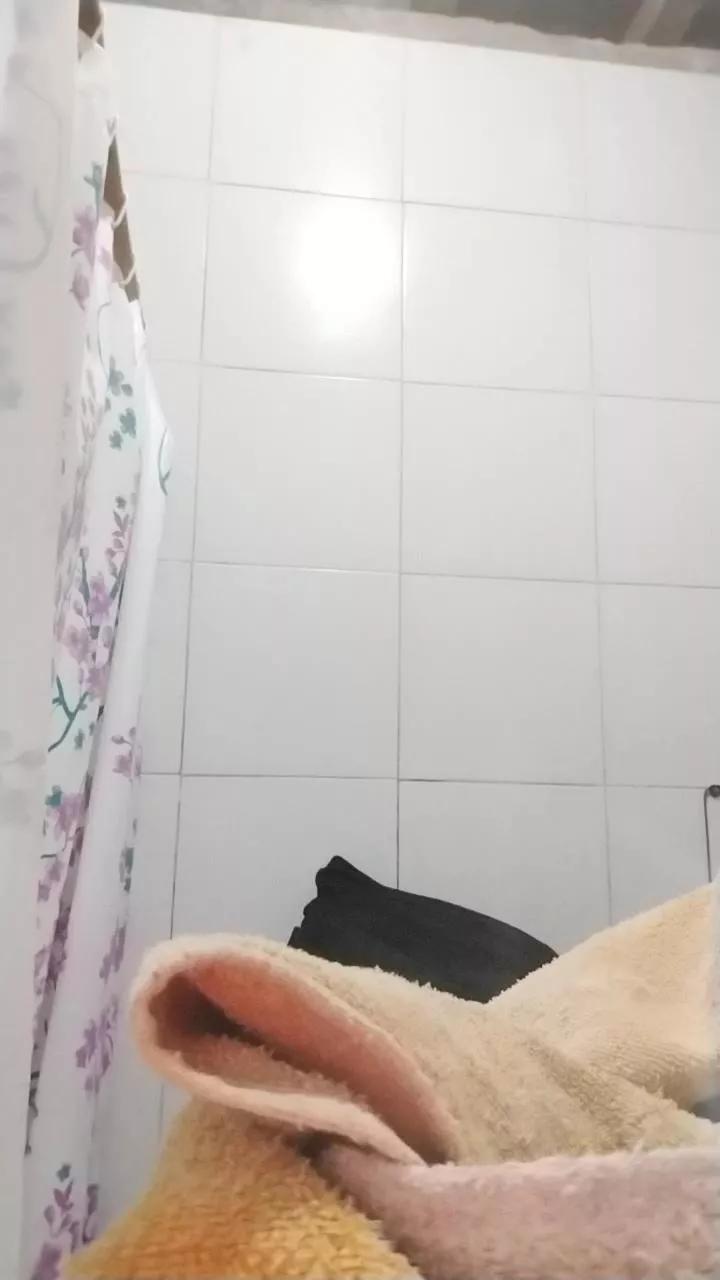 lulihot6 on Cam4 