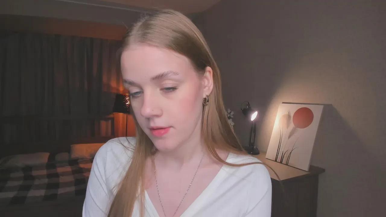 Offline LynetteBalle on Cam4