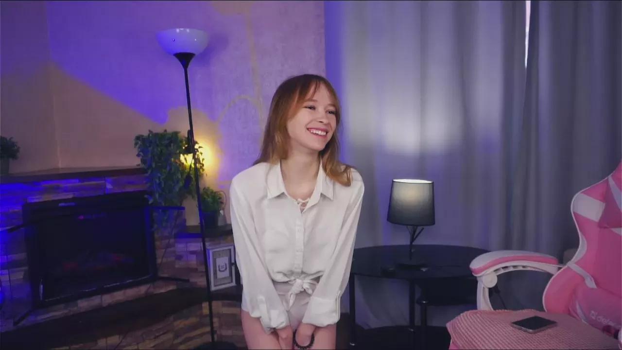 LynneBraund on Cam4 