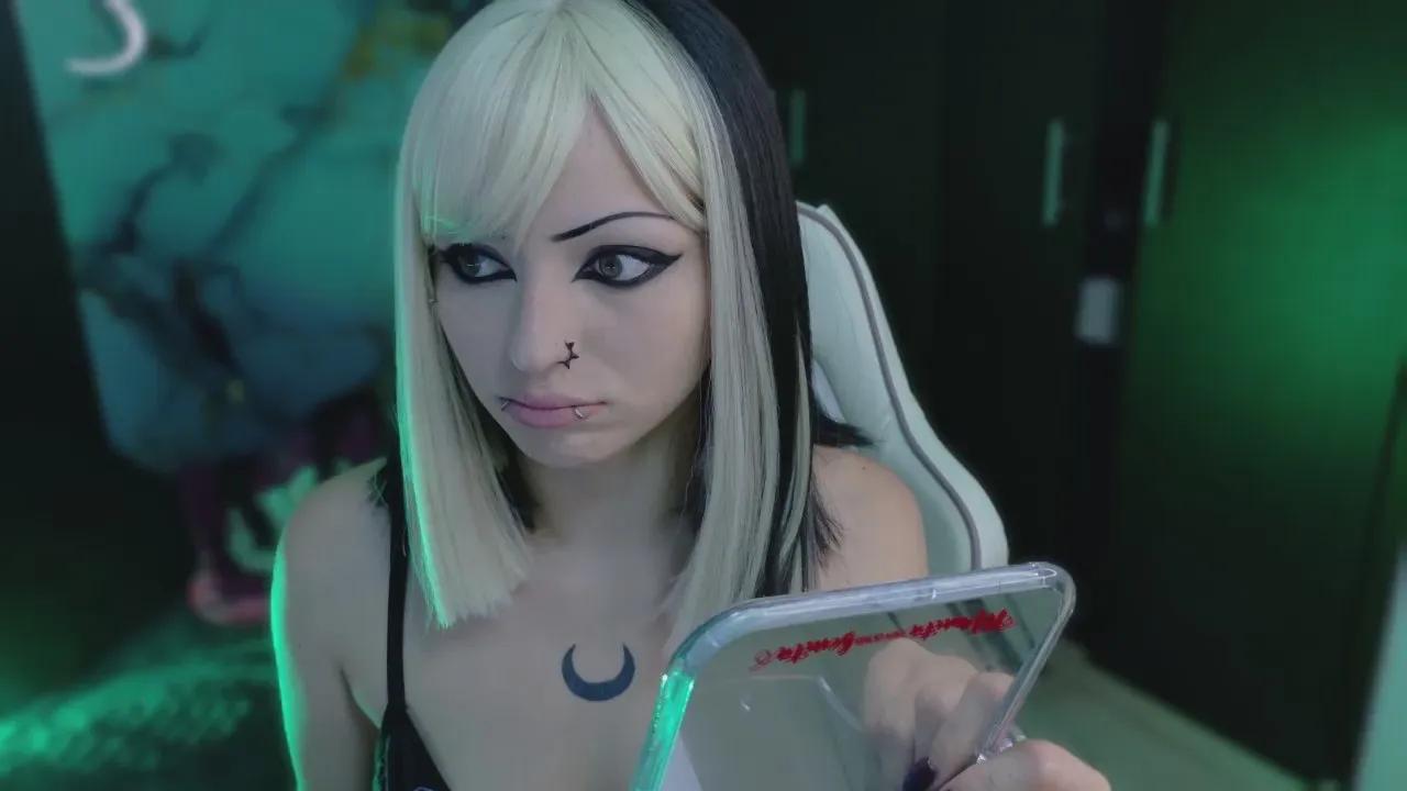 Offline madisonjackson on Cam4