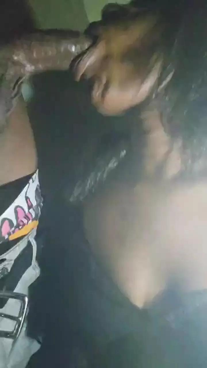 MandyMouthful on Cam4 
