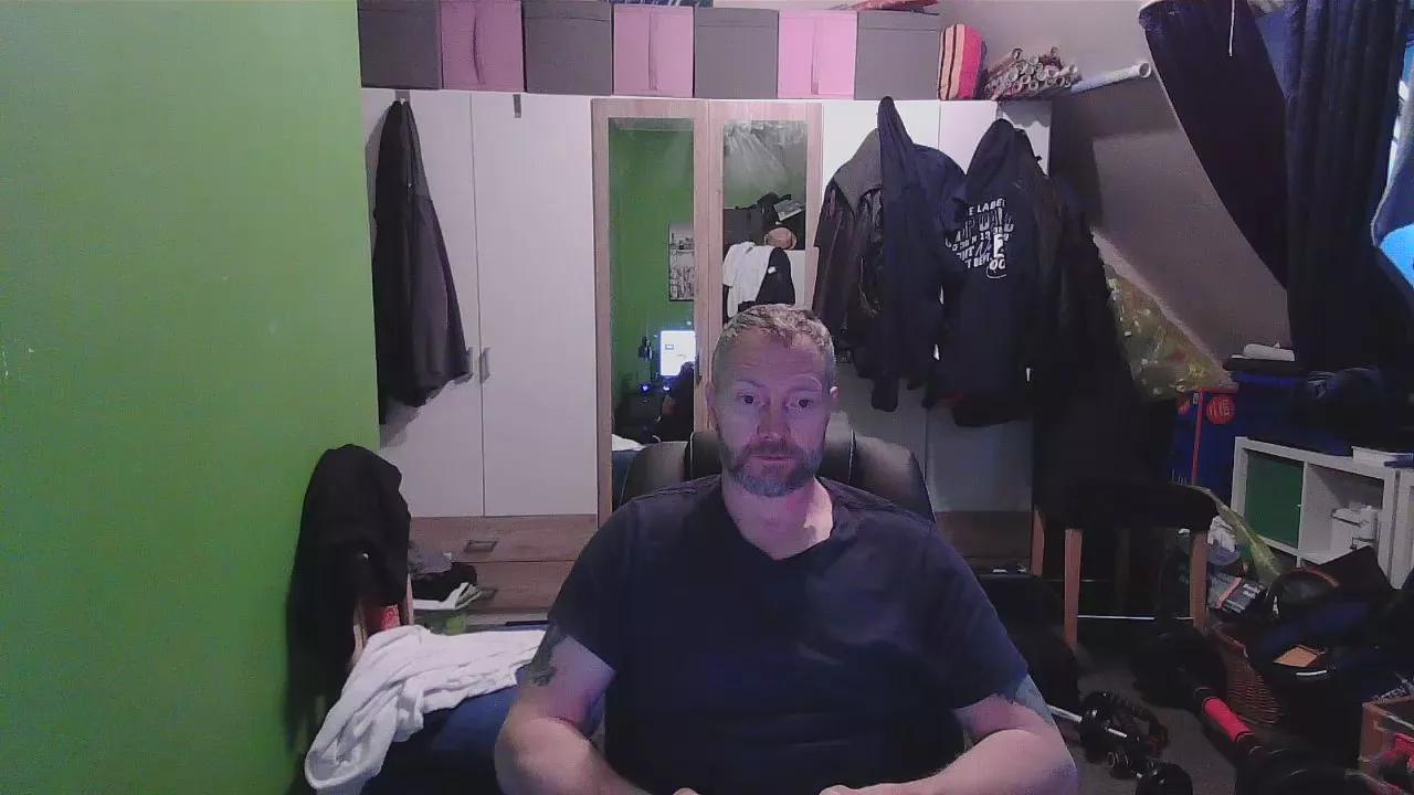 Mannfredfick on Cam4 