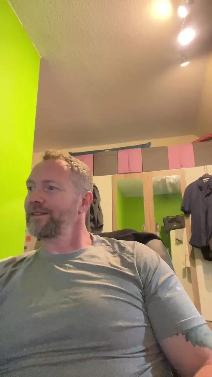 Mannfredfick on Cam4 