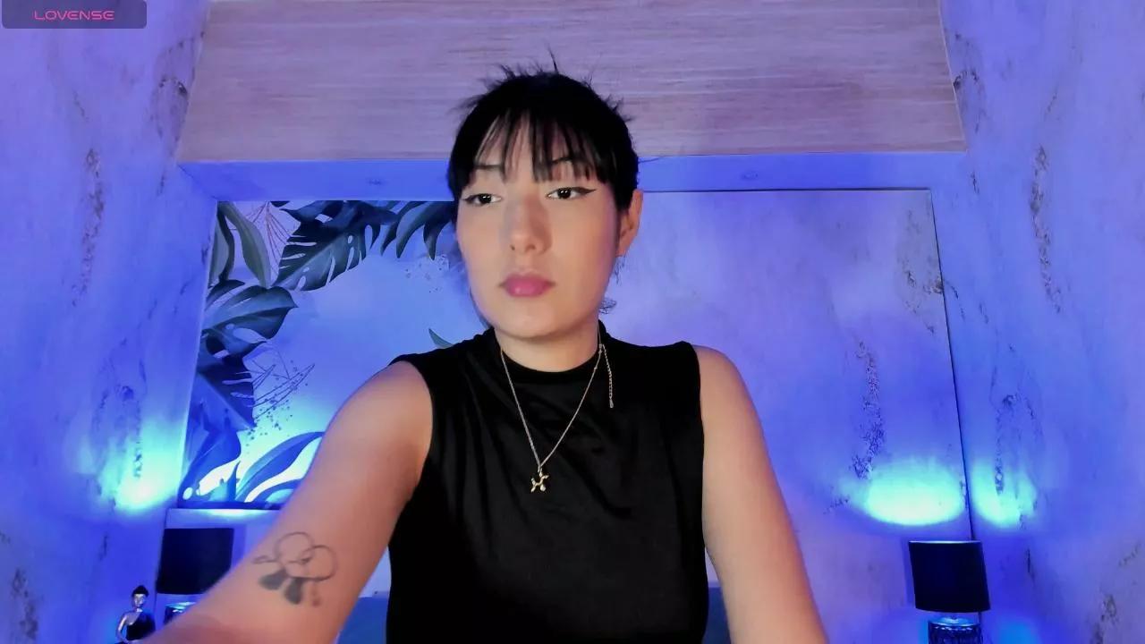 miisaki_ on Cam4 