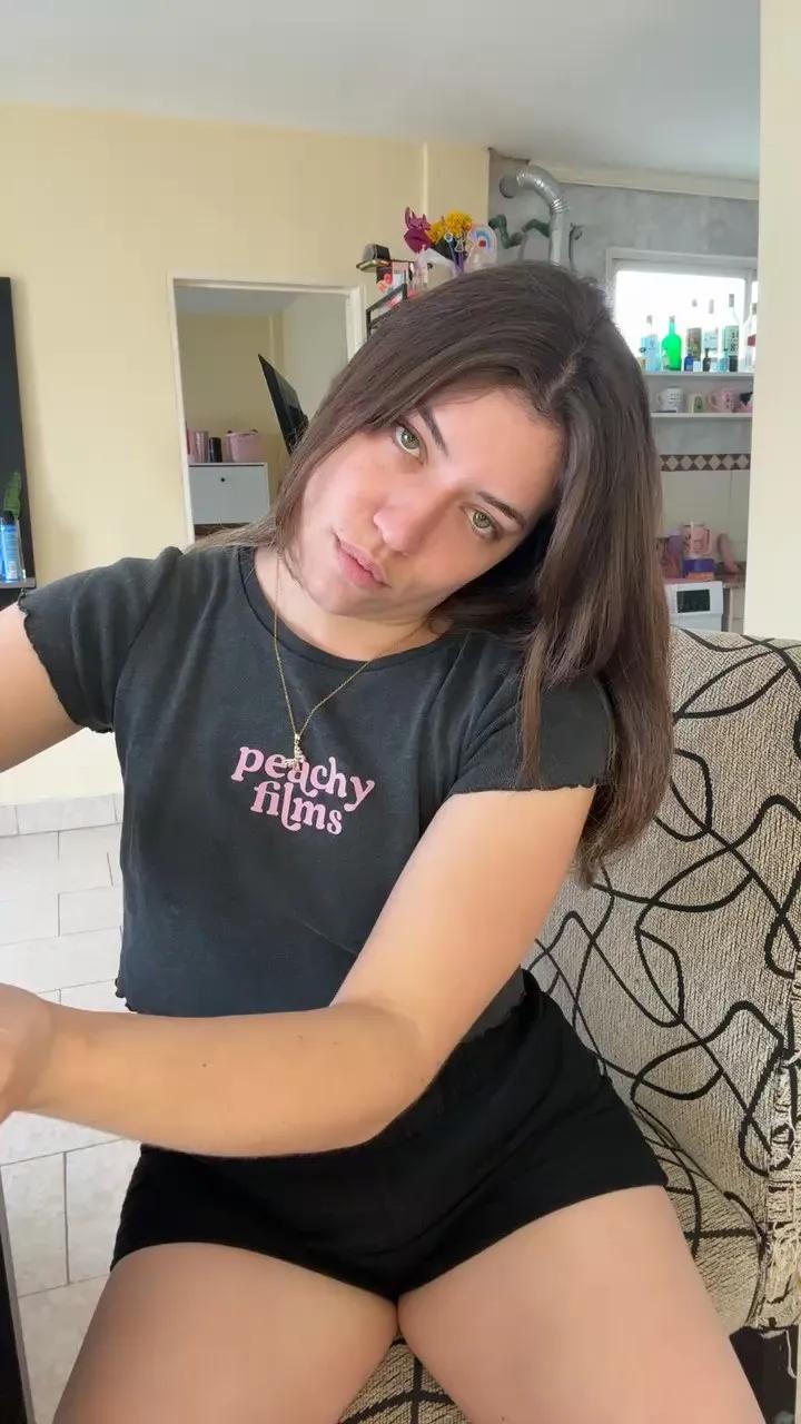 Offline Milagrosso on Cam4