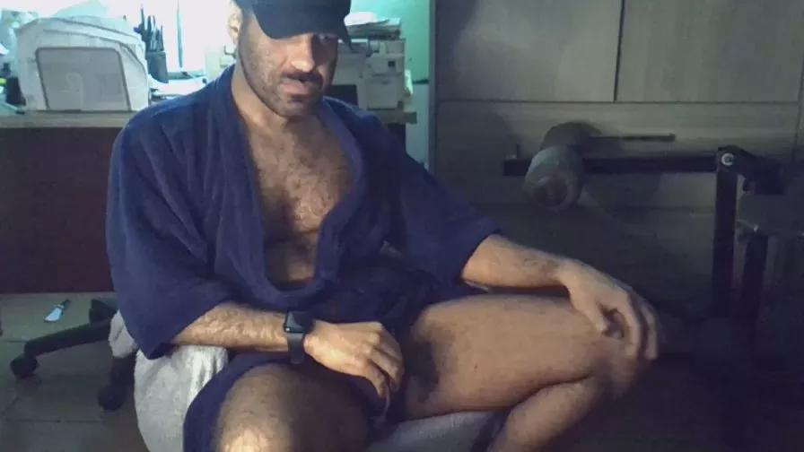 Offline Militar_S on Cam4