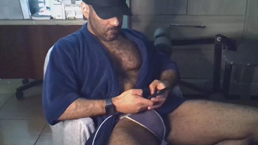 Offline Militar_S on Cam4