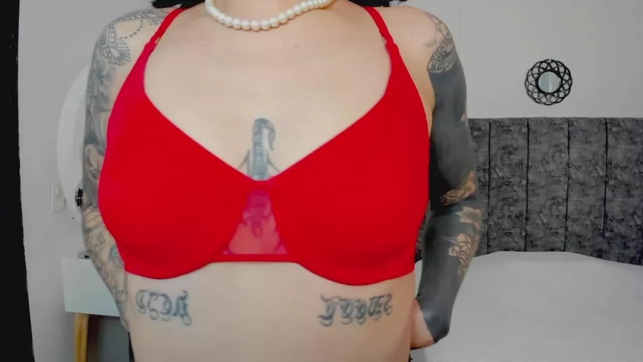 Milla_pixxie on Cam4 