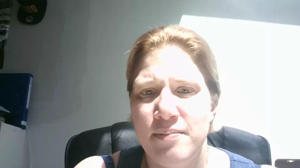 minibeautyhot on Cam4 