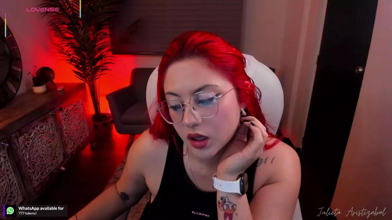 miss_julietaa on Cam4 