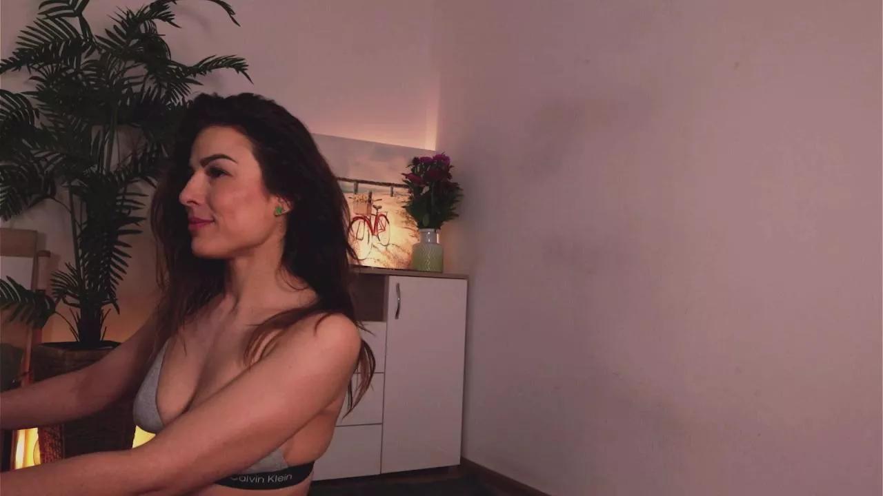 MissLullu on Cam4 