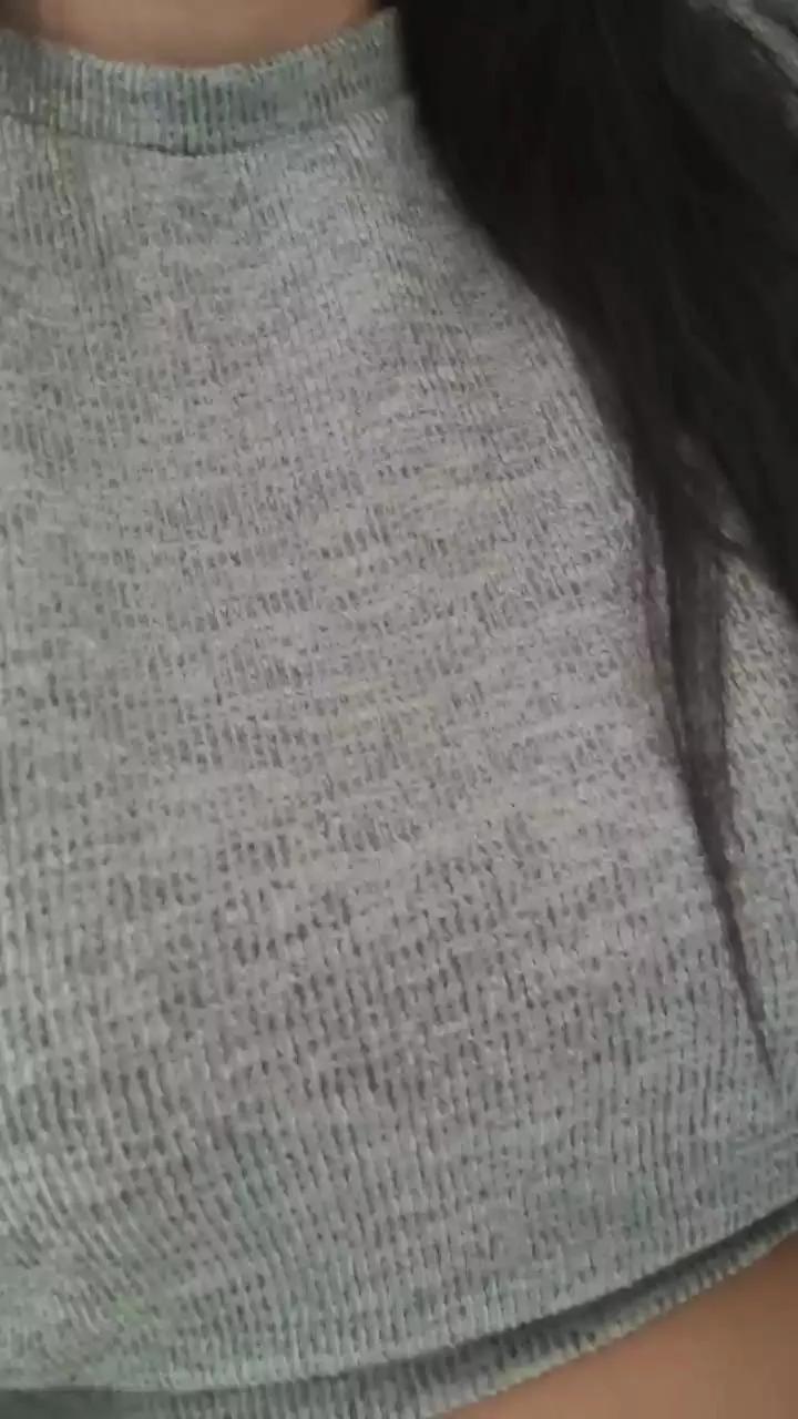 Morenna32 on Cam4 